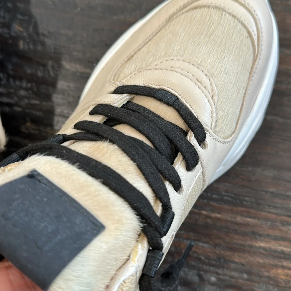 P448 Luke River sneaker